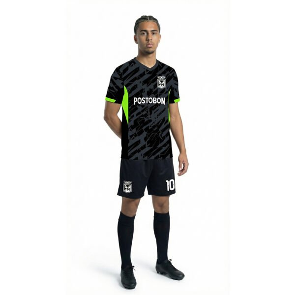 Atlético Madrid Forma Çaprazdan Görünüm