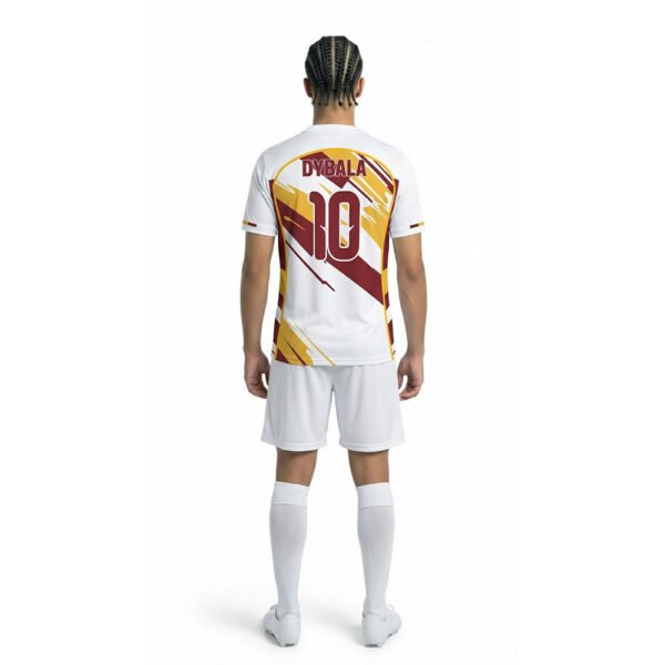 AS Roma Forma Arkadan Görünüm