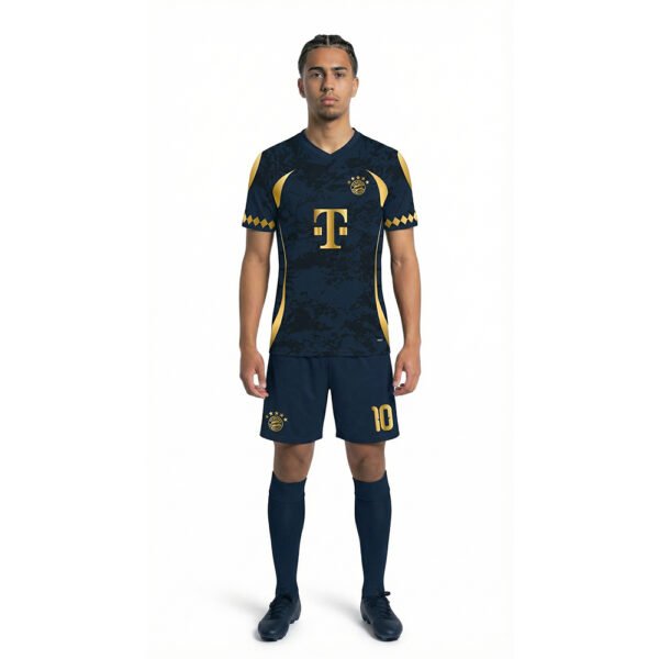 Bayern Munich Forma Önden Görünüm