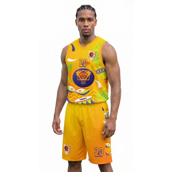 Sarı ve Çok Renkli - Desenli Basketbol Forması Çaprazdan Görünüm