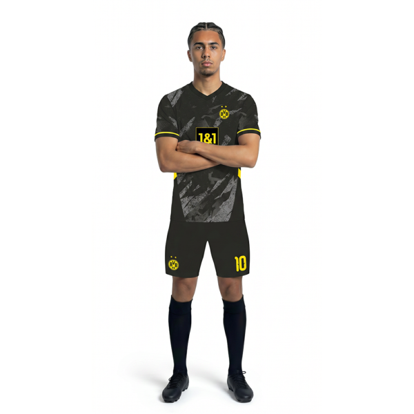 Borussia Dortmund Forma Önden Görünüm