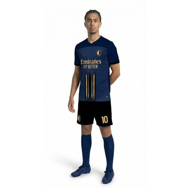 AC Milan Forma Çaprazdan Görünüm
