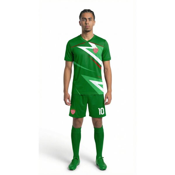 Jersey Verde Club Forma Önden Görünüm