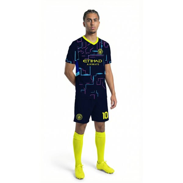FC Milan Forma Çaprazdan Görünüm