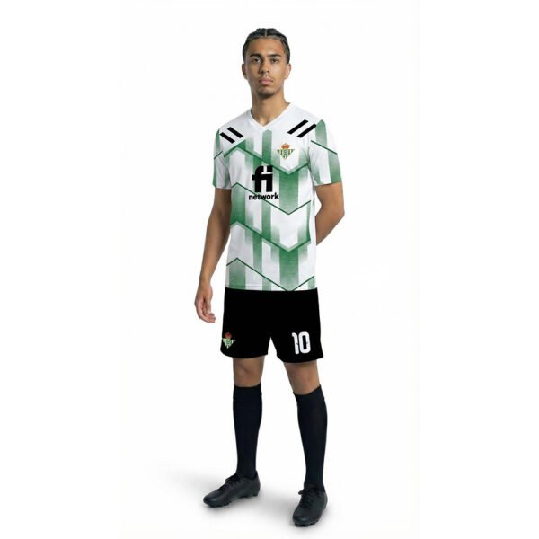 Real Betis Forma Çaprazdan Görünüm