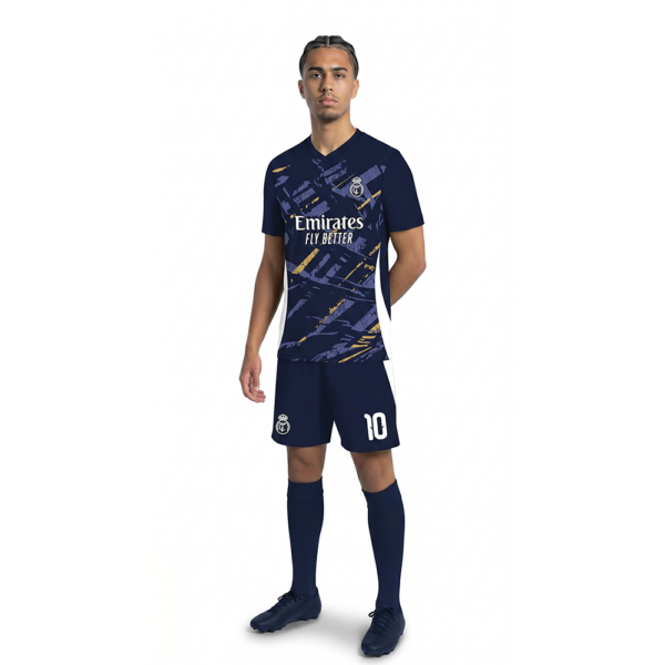 Real Madrid Forma Çaprazdan Görünüm