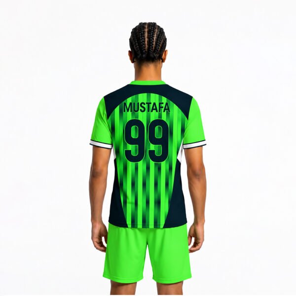 Barça Forma Arkadan Görünüm