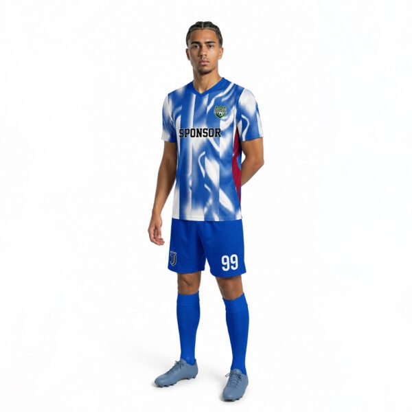 Juve Forma Arkadan Görünüm