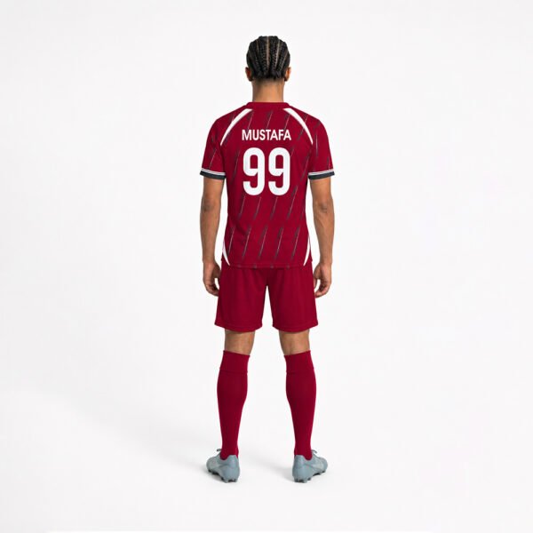 Raul Forma Arkadan Görünüm