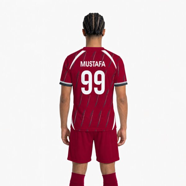 Raul Forma Arkadan Görünüm