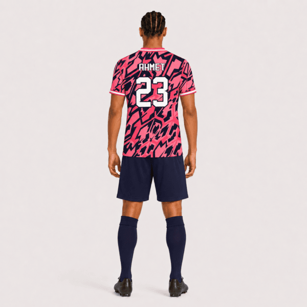 Cerezo-Osaka-Home-Kit-26-17 Forma Arkadan Görünüm