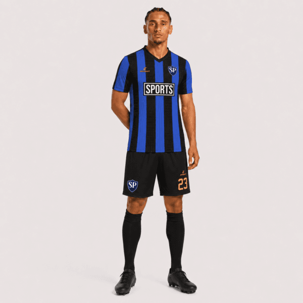 Inter-de-Milan-Home-Kit-26-27 Forma Çaprazdan Görünüm